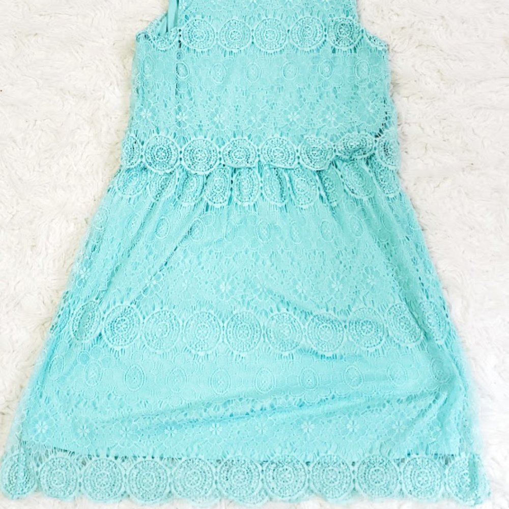 Girl dresses - Picture 5 of 5